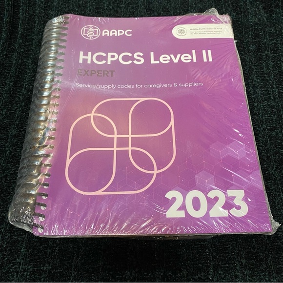 AAPC 2023 HCPCS Level II Expert Professional Edition (HCPCS Code Book) - Picture 1 of 2
